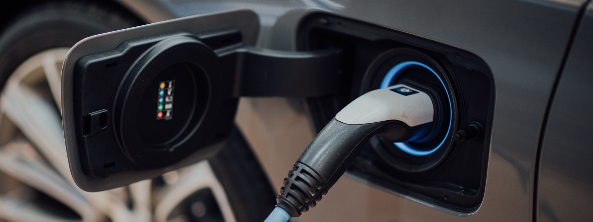 plan moves iii ayudas vehiculos electricos hibridos en renting