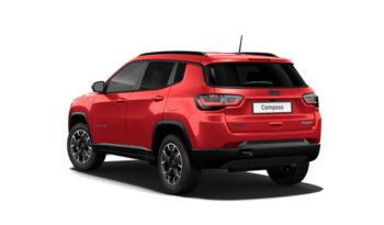 Renting Jeep Compass 4×4 Trailhawk PHEV 5 puertas 240CV lleno