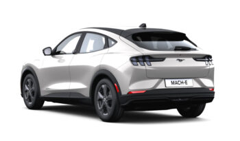 Renting Ford Mustang Mach-E 5 puertas RWD Eléctrico Rango Estandar  269CV lleno