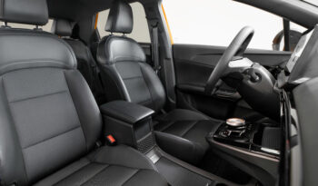 Renting MG 4 Luxury 5 puertas Electric 205CV lleno