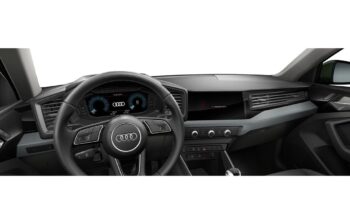Renting Audi A1 allstreet 25 TFSI 70kW (95CV) 95CV lleno