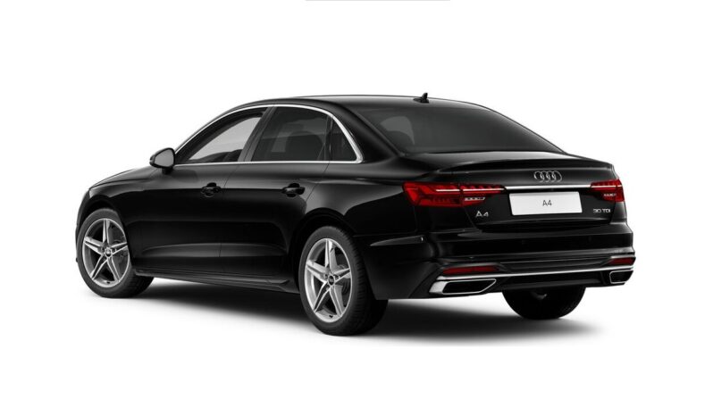 Renting Audi A4 Advanced 30 TDI 100kW (136CV) S tronic 136CV lleno