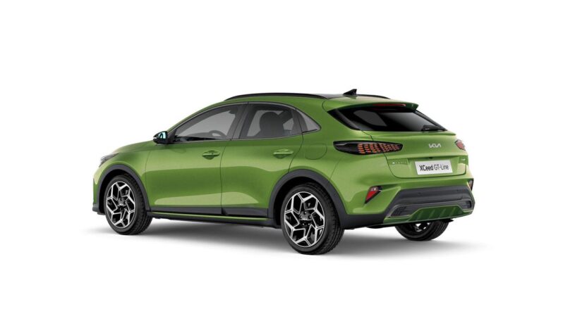 Renting Kia XCeed 1.0 T-GDi Drive 74kW 100CV lleno