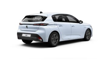 Renting Peugeot 308 5P Style BlueHDi 130 S&S EAT8 130CV lleno