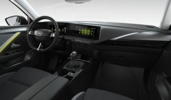 Renting Opel Astra 1.2T XHL 81kW Tech Edition 110CV lleno