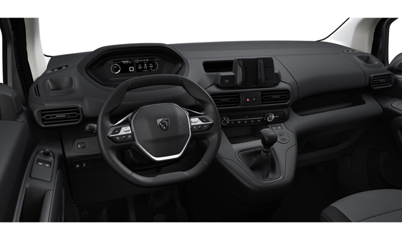 Renting Peugeot Partner Furgón L2 Long BlueHDI  100CV lleno