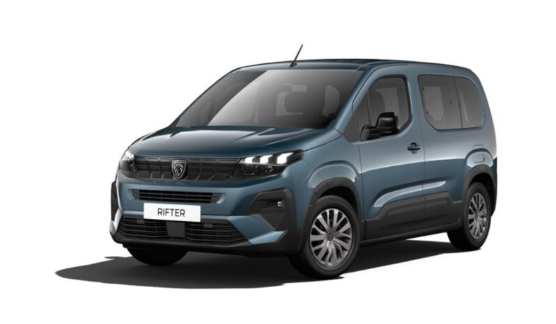 Vista frontal Peugeot Rifter en renting