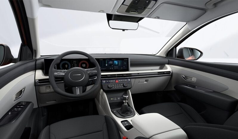 Renting Hyundai Tucson Maxx 1.6 TGDI 150CV lleno