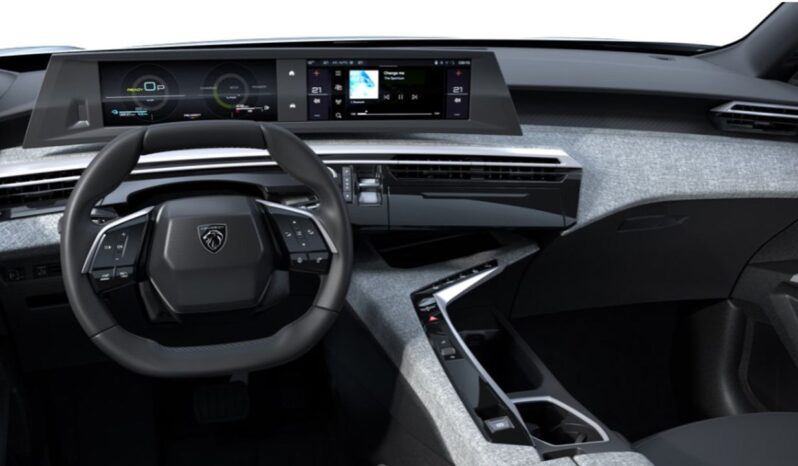 Renting Peugeot 3008 Plug-In Hybrid 1.6 Allure e-DCS7 194CV lleno