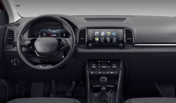 Renting Skoda Karoq Selection 1.0 TSI 115CV lleno