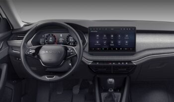 Renting Skoda Octavia Combi Hybrid Selection 1.5 TSI DSG mHEV  115CV lleno