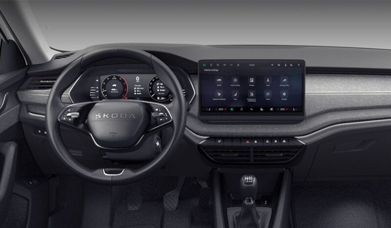 Renting Skoda Octavia Combi Hybrid Selection 1.5 TSI DSG mHEV  115CV lleno