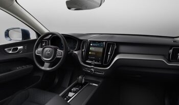 Renting Volvo XC60 Core 2.0 B5 G AWD Auto 250CV lleno