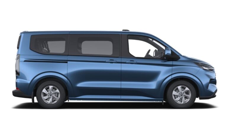 Renting Ford Tourneo Custom 2.0 EcoBlue 9 plazas L1 Trend 136CV lleno