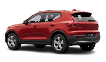 Renting Volvo XC40 Core 2.0 B3 G Auto 163CV lleno