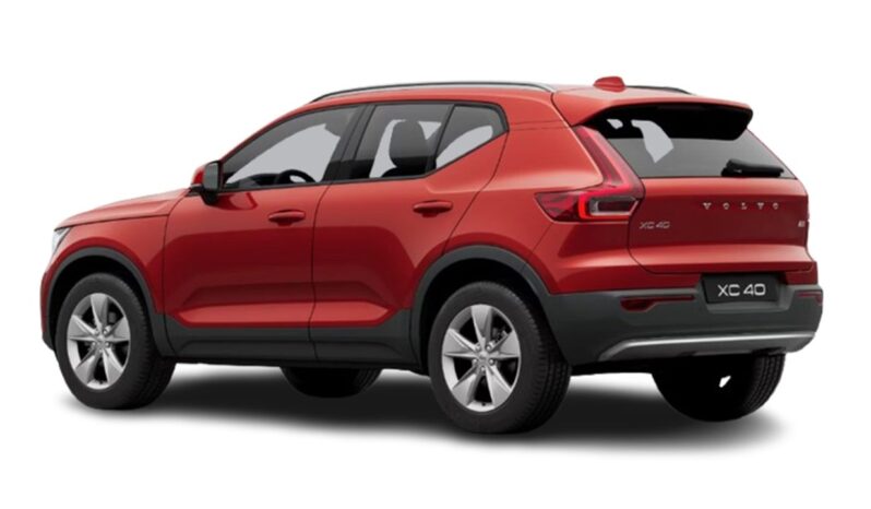 Renting Volvo XC40 Core 2.0 B3 G Auto 163CV lleno