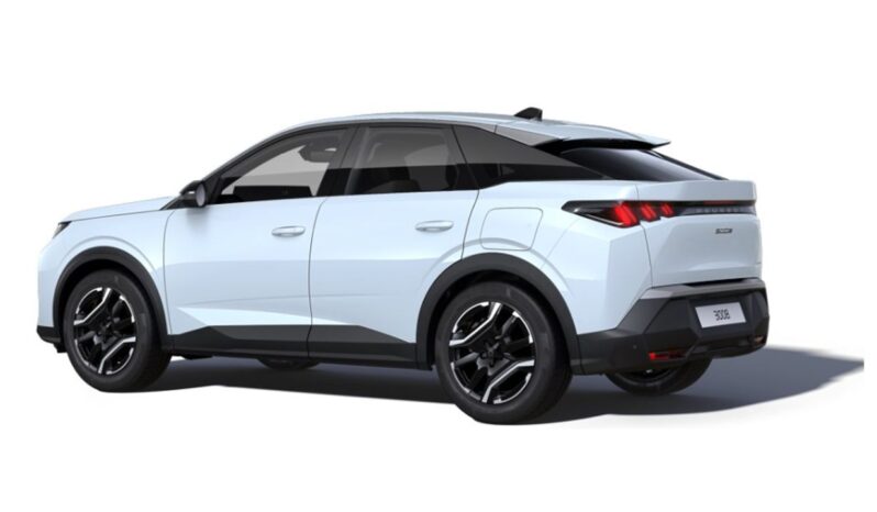 Renting Peugeot 3008 Plug-In Hybrid 1.6 Allure e-DCS7 194CV lleno