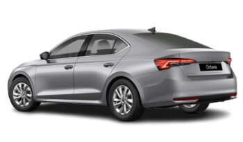 Renting Skoda Octavia Hybrid Selection 1.5 TSI m-HEV DSG  115CV lleno