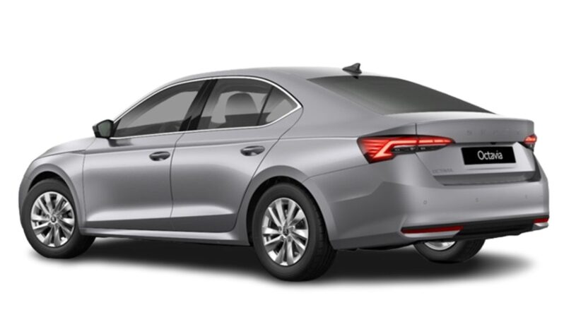 Renting Skoda Octavia Hybrid Selection 1.5 TSI m-HEV DSG  115CV lleno