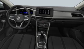 Renting Volkswagen T-Roc Business 2.0 TDI 115CV lleno