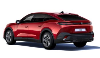 Renting Peugeot 408 Hybrid Allure eDCS6 136CV lleno