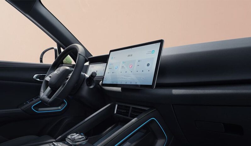 Renting BYD Seal U DM-i Boost Hybrid 217CV lleno