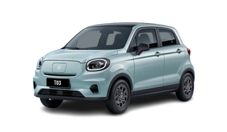 Vista frontal Leapmotor T03 en renting