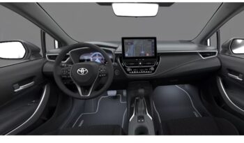 Renting Toyota Corolla Hybrid Active 140CV lleno